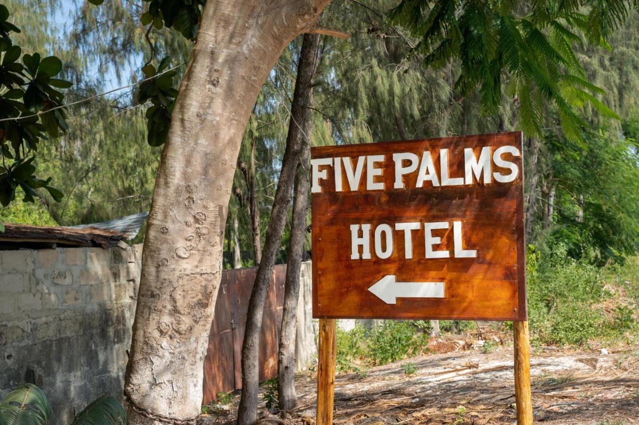 Five Palms Hotel Marumbi ภายนอก รูปภาพ